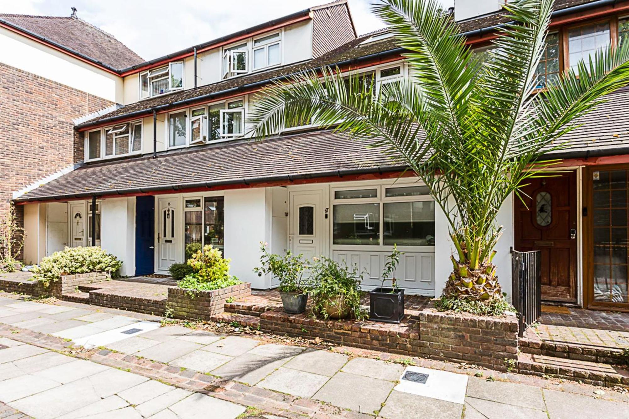 Terraced Bermondsey House Villa London Exterior photo